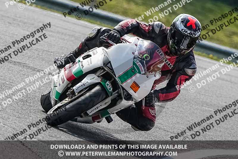 donington no limits trackday;donington park photographs;donington trackday photographs;no limits trackdays;peter wileman photography;trackday digital images;trackday photos